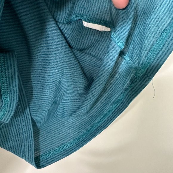 Under Armour Teal Striped Short Sleeve Shirt Loose Fit HeatGear Men's XL - Picture 3 of 4